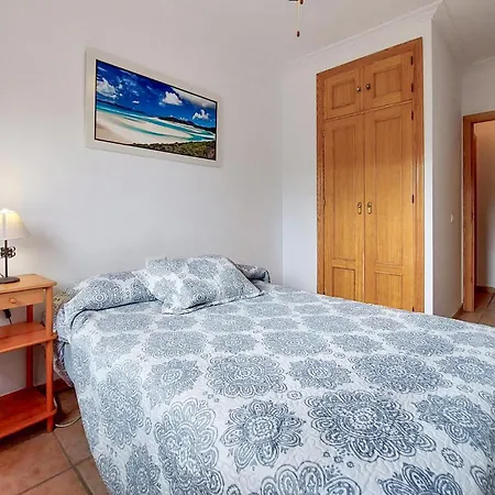 5 Bedroom Cozy In