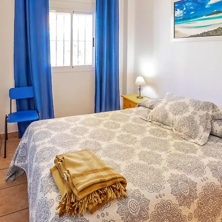 Holiday home 5 Bedroom Cozy In El Portil